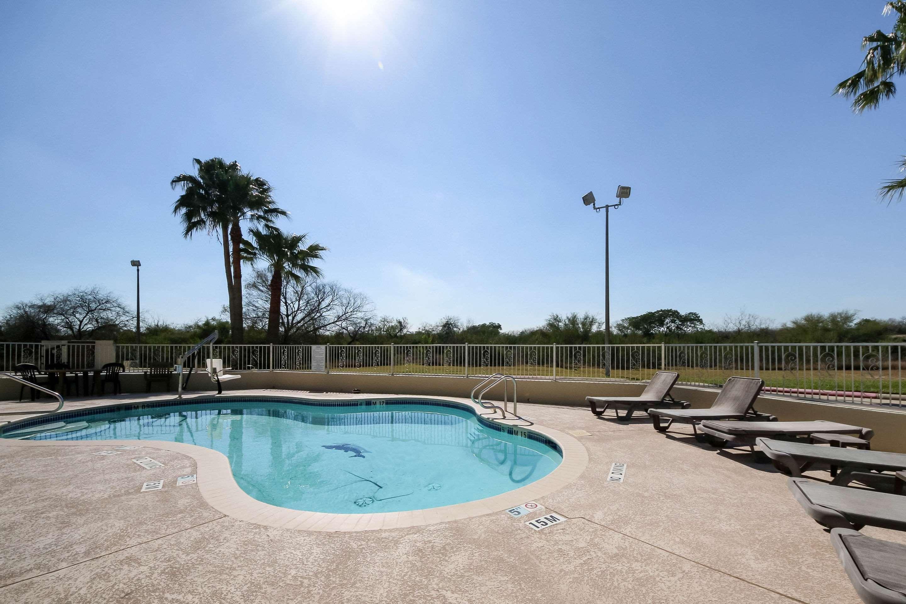 Quality Inn Kingsville Hwy 77 Экстерьер фото